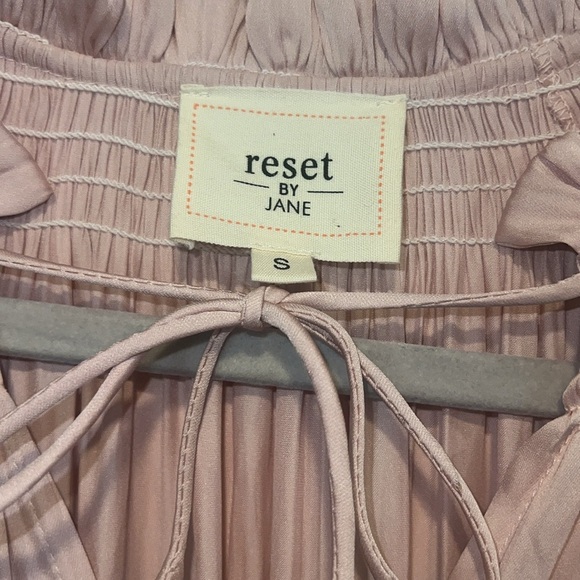 Lana Dress in Romantic Blush with Subtle Bubble Top and Smocking - Picture 6 of 10